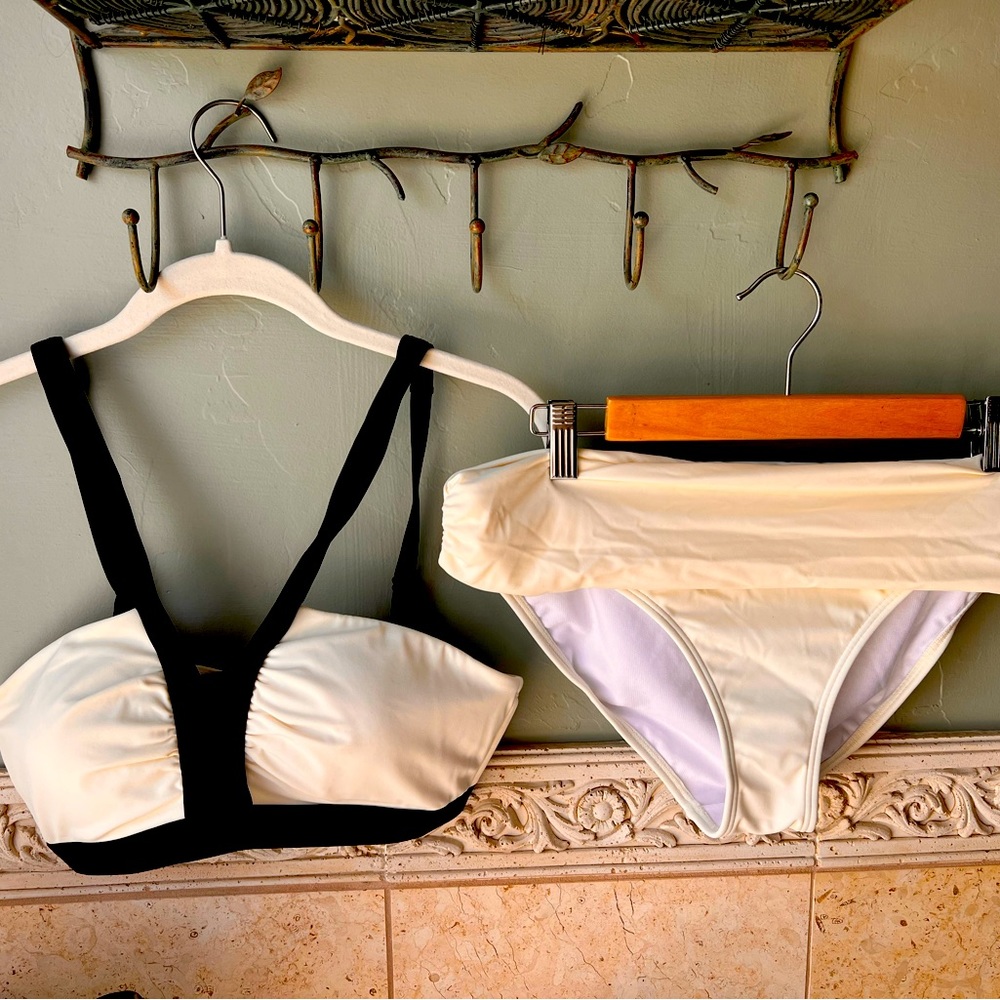 Never worn, Boden Ithaca Bikini, Size 8 top, Size 10 bottoms